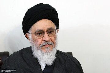 آیت الله محقق داماد: هیچ فرد ایرانی با هرگونه تفکر سیاسی هرگز اجازه نمی‌دهد که وطنش مورد تجاوز بیگانه قرار گیرد