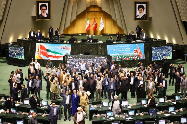 نبرد در میدان قانون؛ نقش بی‌بدیل مجلس در جنگ ۱۲ روزه