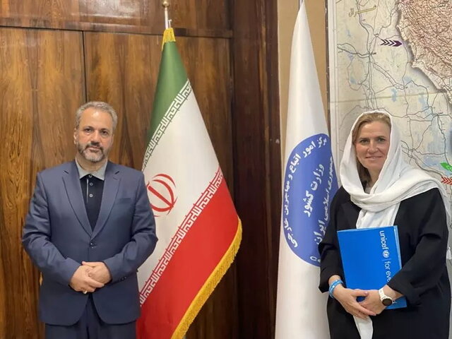 وضعیت کودکان پناهنده نگران‌کننده است/ تفاهم با یونیسف برای حمایت از کودکان و زنان افغان در ایران