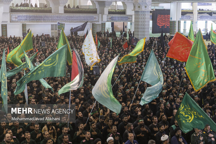 آئین بزرگداشت شهدای اقتدار ایران در مصلی امام خمینی(ره) برگزار شد