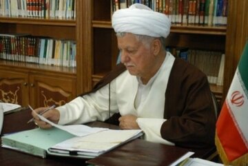 خاطرات هاشمی: در رسانه‌ها، بحث خانه‌های عفاف مورد توجه است