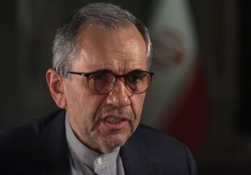 تخت‌روانچی: ایران ترجیح می‌دهد با آمریکا مذاکره کند/ماخواهان شرایط برد-برد هستیم/در مساله موشکی گفتگو و مسامحه‌ نداریم/غرامت پیش‌شرط مذاکرات نیست