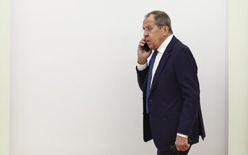 تمجید لاوروف از لاوروف: او و تیمش صادقانه به‌دنبال صلح پایدار در اوکراین هستند/ اروپایی‌ها مدام روی آتش‌بس اصرار می‌کنند