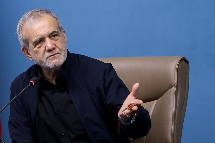 پزشکیان:  خبرنگاران می توانند موجب وفاق، انسجام و همدلی در کشور شوند