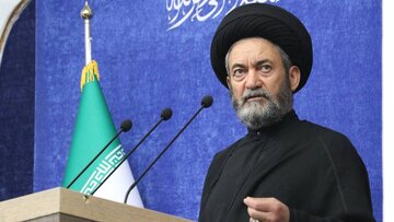 امام جمعه اردبیل: اظهارات دولت آذربایجان قلب آذری‌های ایران را مجروح کرد/ در روز مبادا آذری های ایران به فریاد جمهوری آذربایجان می رسند نه دولت آمریکا
