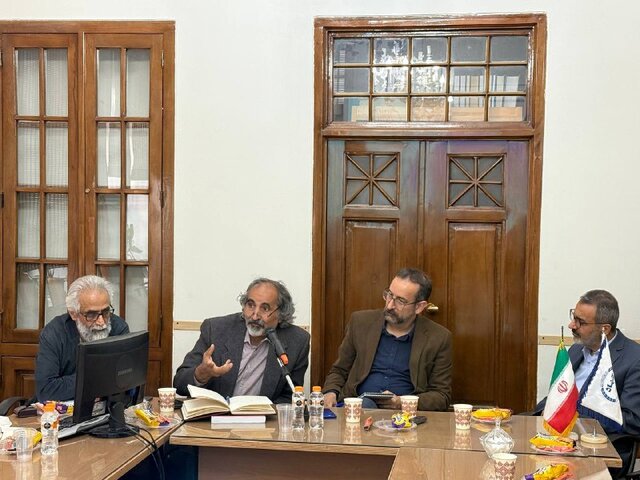 چرا همه درباره شمخانی و جمشیدی حرف می‌زنند؟